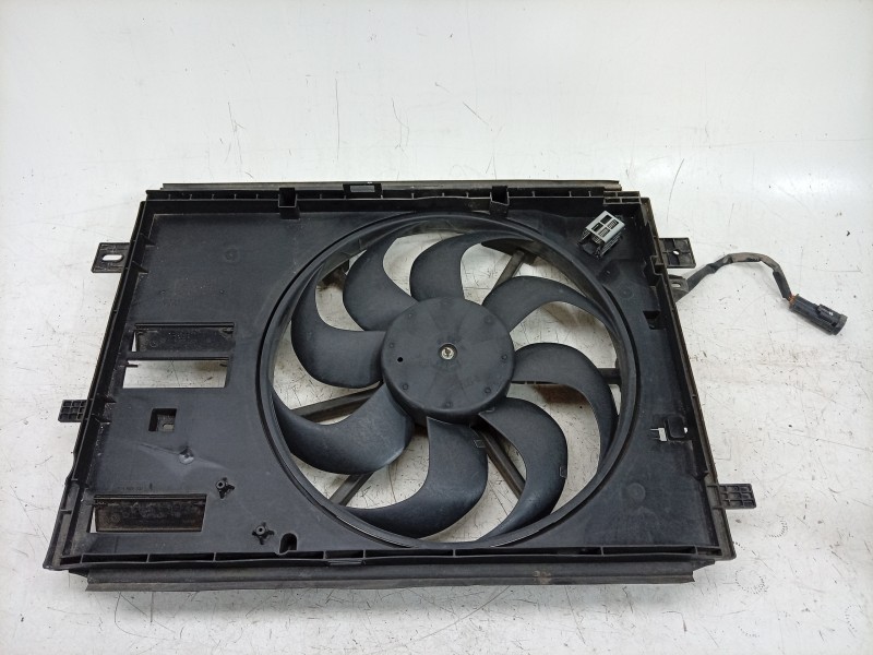 Recambio de electroventilador para peugeot 308 sw iii (fc_, fj_, fr_, f4_, fn_) puretech 130 (frhnsl, frhnst) referencia OEM IAM