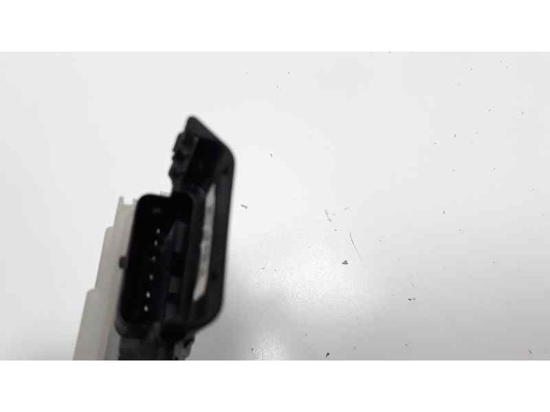 Recambio de cerradura puerta delantera derecha para citroen c3 1.2 12v e-thp referencia OEM IAM 123980  