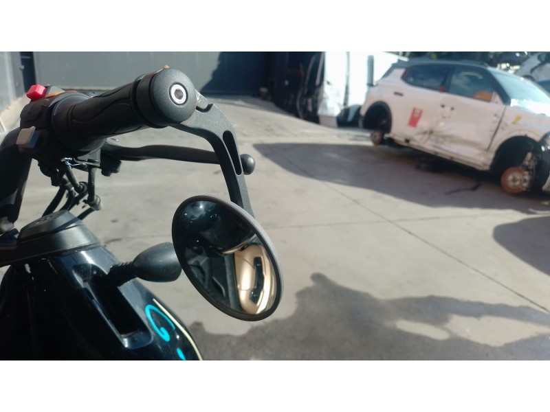Recambio de retrovisor derecho para benda napoleon bob 500 referencia OEM IAM   