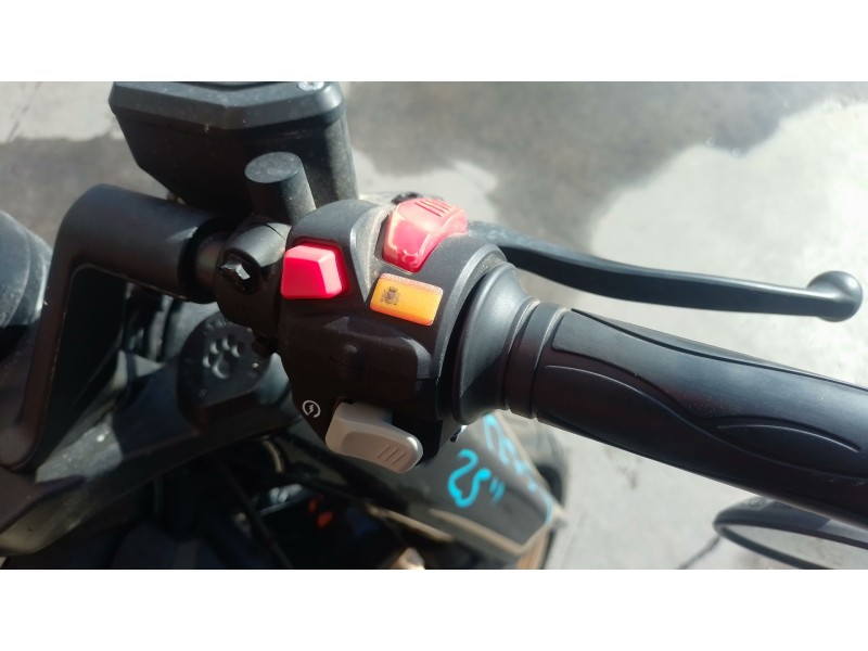 Recambio de piña luces derecha para benda napoleon bob 500 referencia OEM IAM   