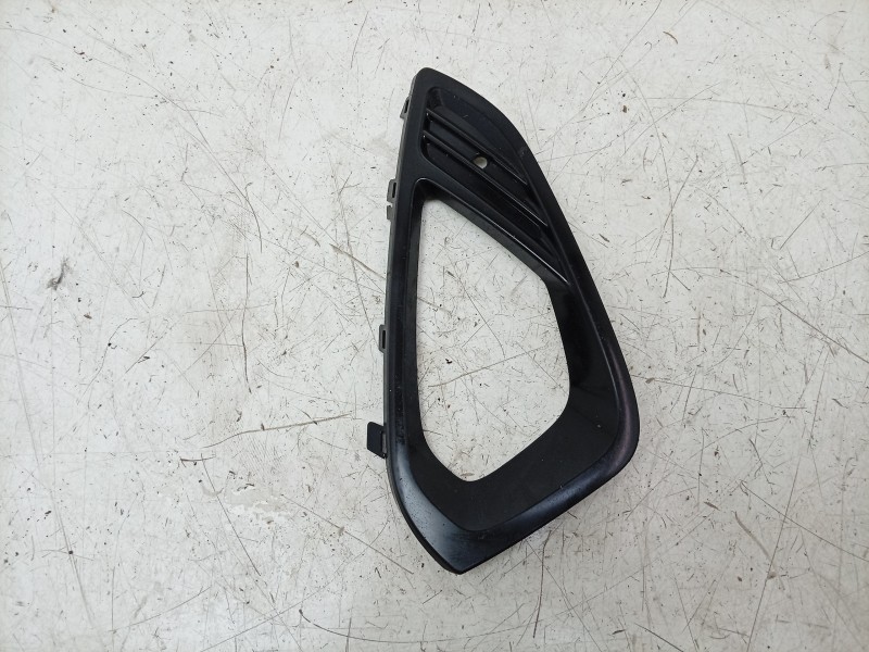Recambio de rejilla paragolpes derecha para ford fiesta vii (hj, hf) 1.0 ecoboost referencia OEM IAM  H1BB15B216A 