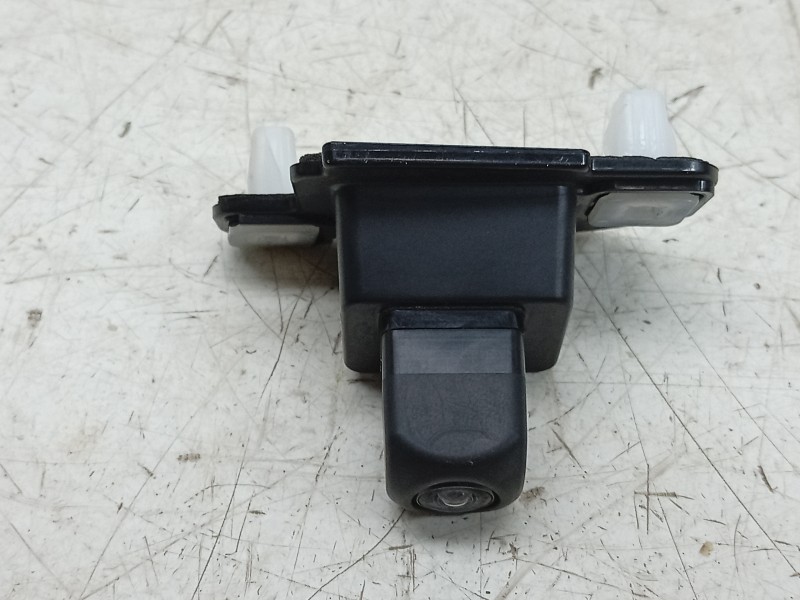 Recambio de camara vision trasera para toyota yaris (_p21_, _pa1_, _ph1_) 1.5 hybrid (mxph11) referencia OEM IAM  867900D130 