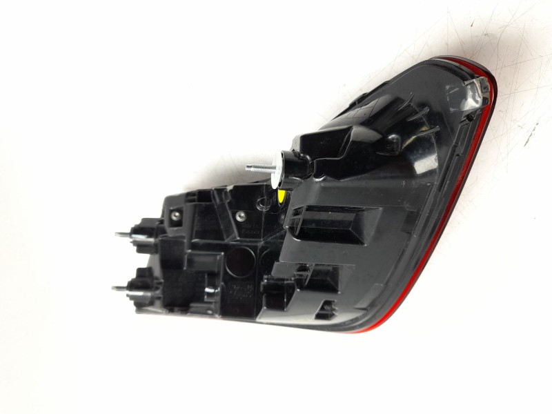 Recambio de piloto trasero izquierdo para bmw 3 touring m3 competition xdrive referencia OEM IAM  63215A3BC71 