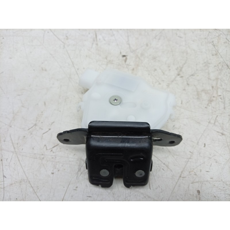 Recambio de cerradura maletero / porton para toyota yaris (_p21_, _pa1_, _ph1_) 1.5 hybrid (mxph11) referencia OEM IAM  69350020