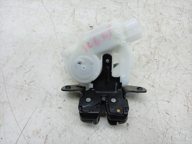 Recambio de cerradura maletero / porton para toyota yaris (_p21_, _pa1_, _ph1_) 1.5 hybrid (mxph11) referencia OEM IAM  69350020