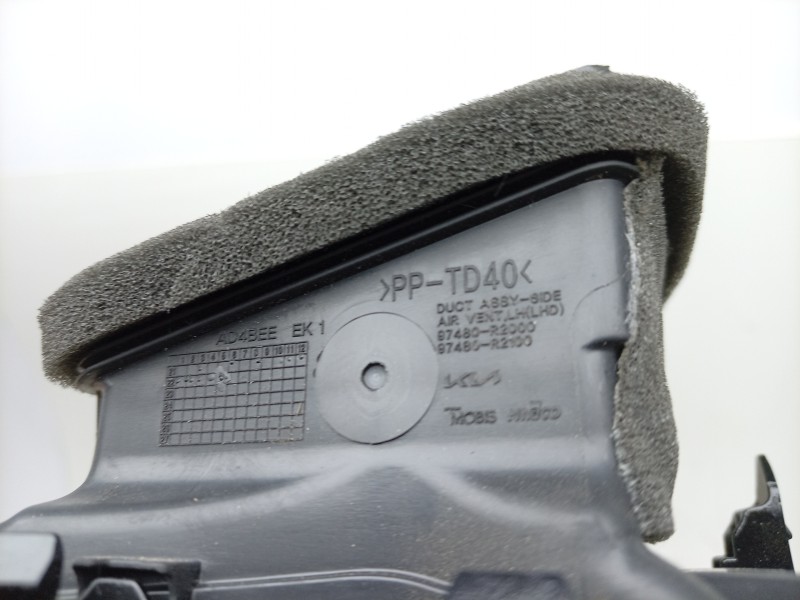 Recambio de aireador izquierdo para kia sportage v (nq5) 1.6 t-gdi referencia OEM IAM  97480R2000 