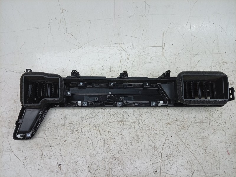 Recambio de rejilla delantera para kia sportage v (nq5) 1.6 t-gdi referencia OEM IAM  847M5R2100FHV 