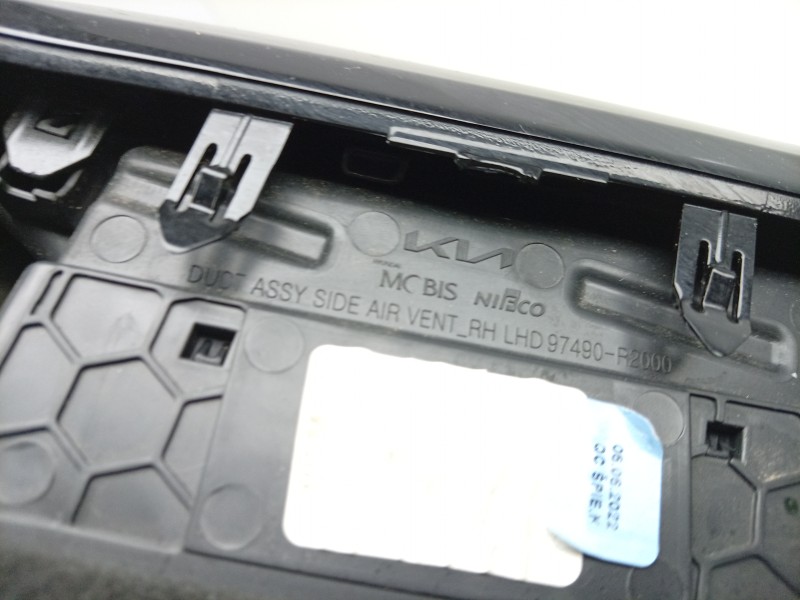Recambio de rejilla delantera para kia sportage v (nq5) 1.6 t-gdi referencia OEM IAM  847M5R2100FHV 