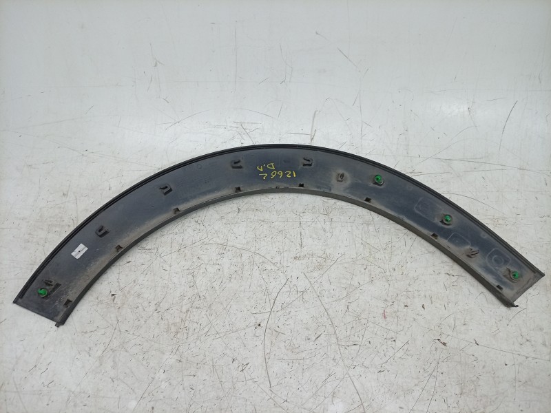 Recambio de aletin delantero derecho para citroën c3 iii (sx) 1.5 bluehdi 100 (sxyhyp, sxyhtu) referencia OEM IAM 9812088680 981