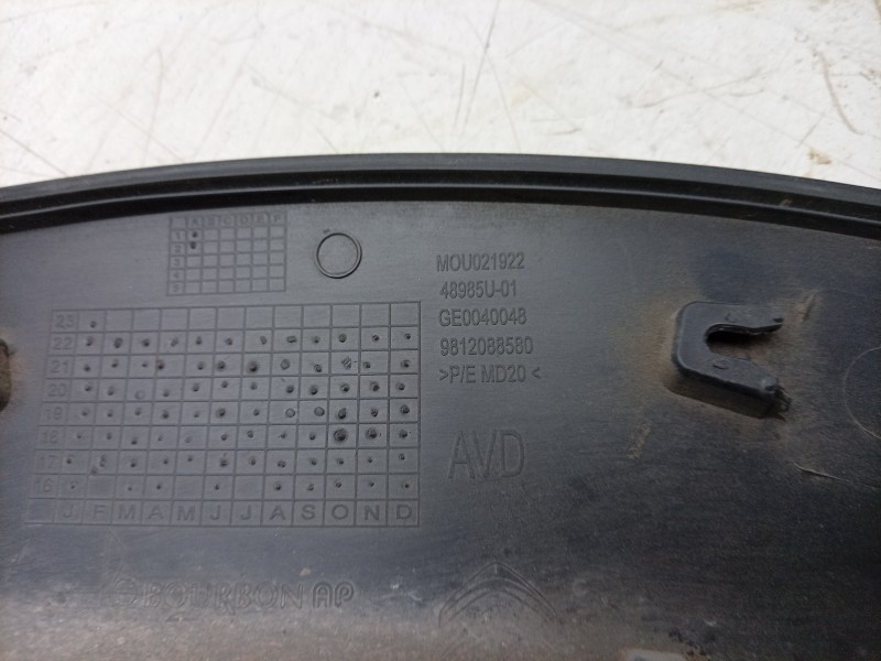 Recambio de aletin delantero derecho para citroën c3 iii (sx) 1.5 bluehdi 100 (sxyhyp, sxyhtu) referencia OEM IAM 9812088680 981