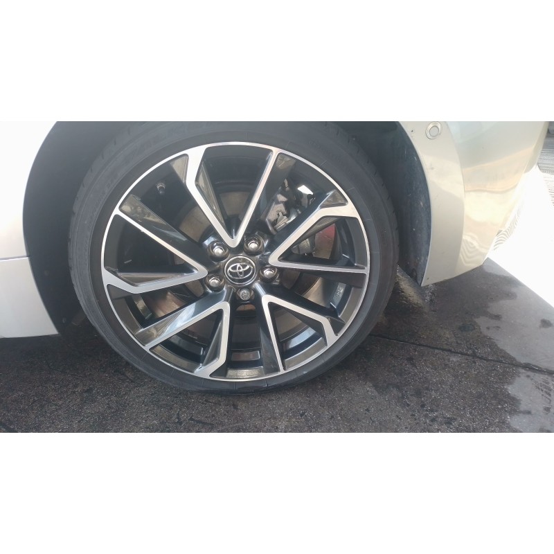 Recambio de llanta para toyota corolla hatchback (_e21_, _ea1_, _eh1_) 2.0 hybrid (mzeh12) referencia OEM IAM   