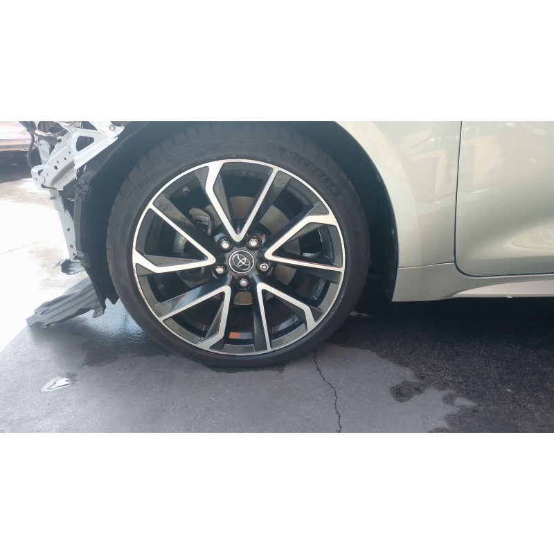 Recambio de llanta para toyota corolla hatchback (_e21_, _ea1_, _eh1_) 2.0 hybrid (mzeh12) referencia OEM IAM   