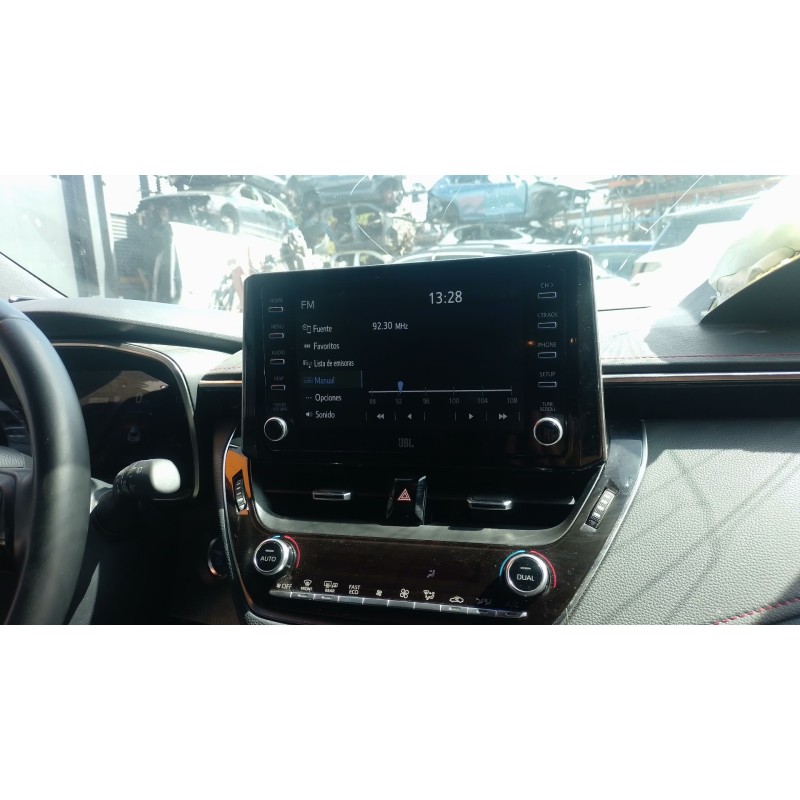 Recambio de pantalla multifuncion para toyota corolla hatchback (_e21_, _ea1_, _eh1_) 2.0 hybrid (mzeh12) referencia OEM IAM   