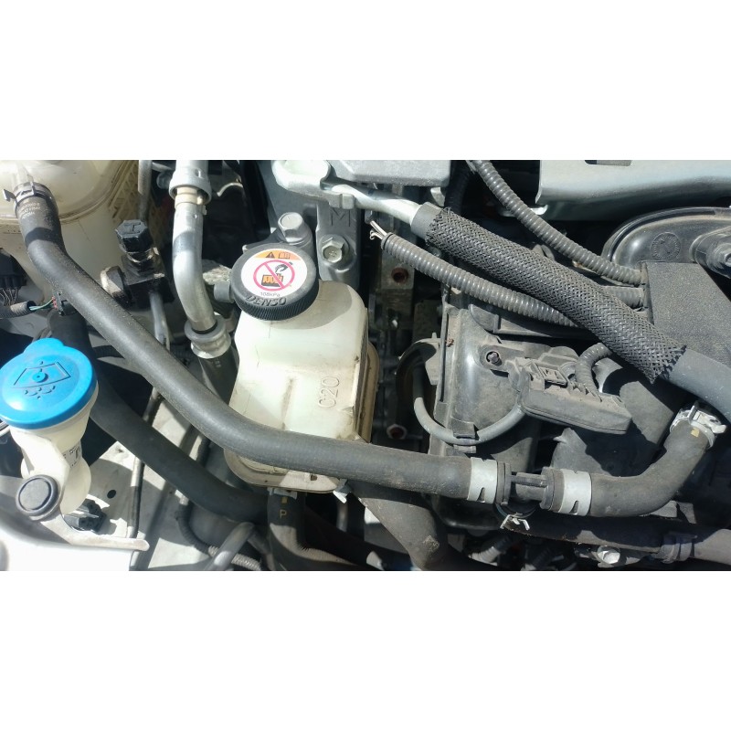 Recambio de deposito expansion para toyota corolla hatchback (_e21_, _ea1_, _eh1_) 2.0 hybrid (mzeh12) referencia OEM IAM   