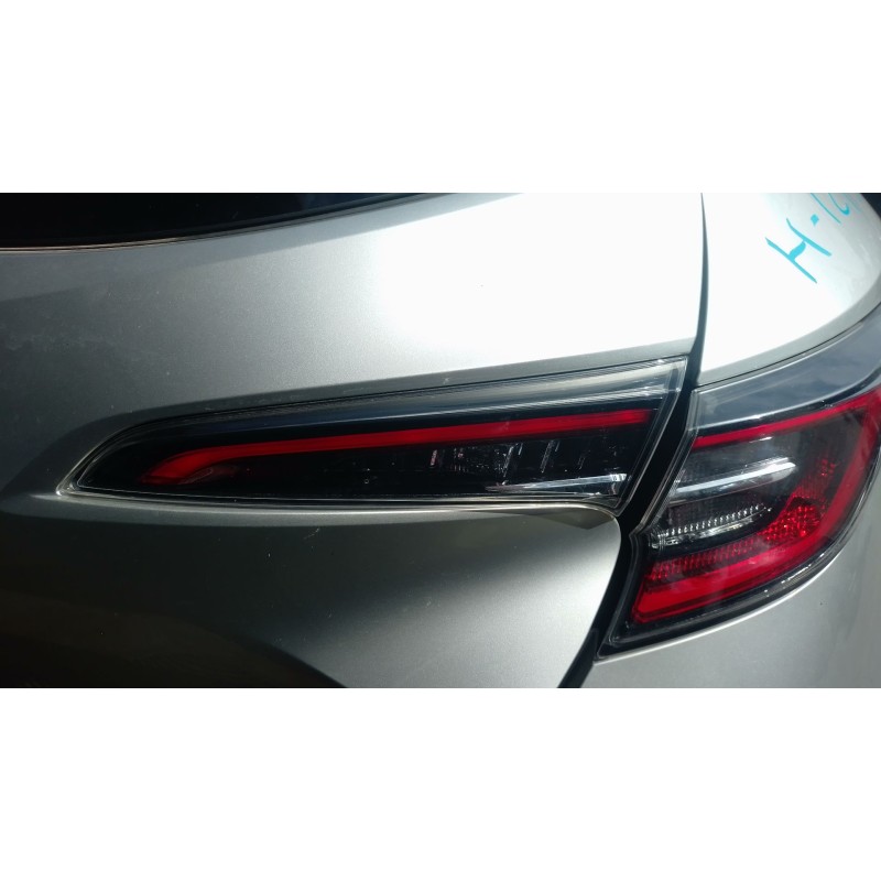 Recambio de piloto trasero derecho interior para toyota corolla hatchback (_e21_, _ea1_, _eh1_) 2.0 hybrid (mzeh12) referencia O