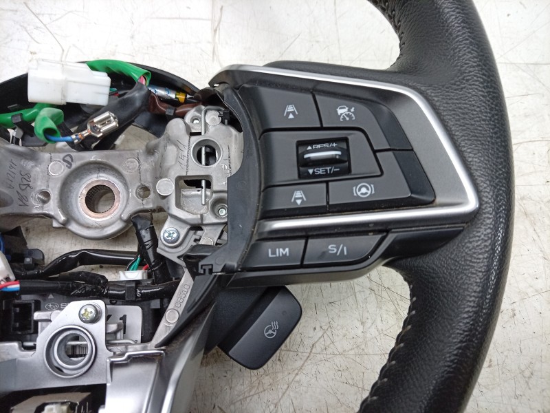 Recambio de volante para subaru outback (bs) 2.5 awd (bs9) referencia OEM IAM  34312AN031VH 