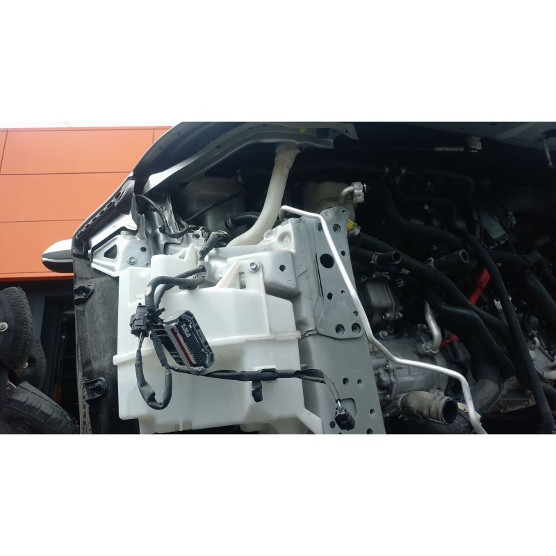 Recambio de deposito limpia para toyota corolla hatchback (_e21_, _ea1_, _eh1_) 2.0 hybrid (mzeh12) referencia OEM IAM   