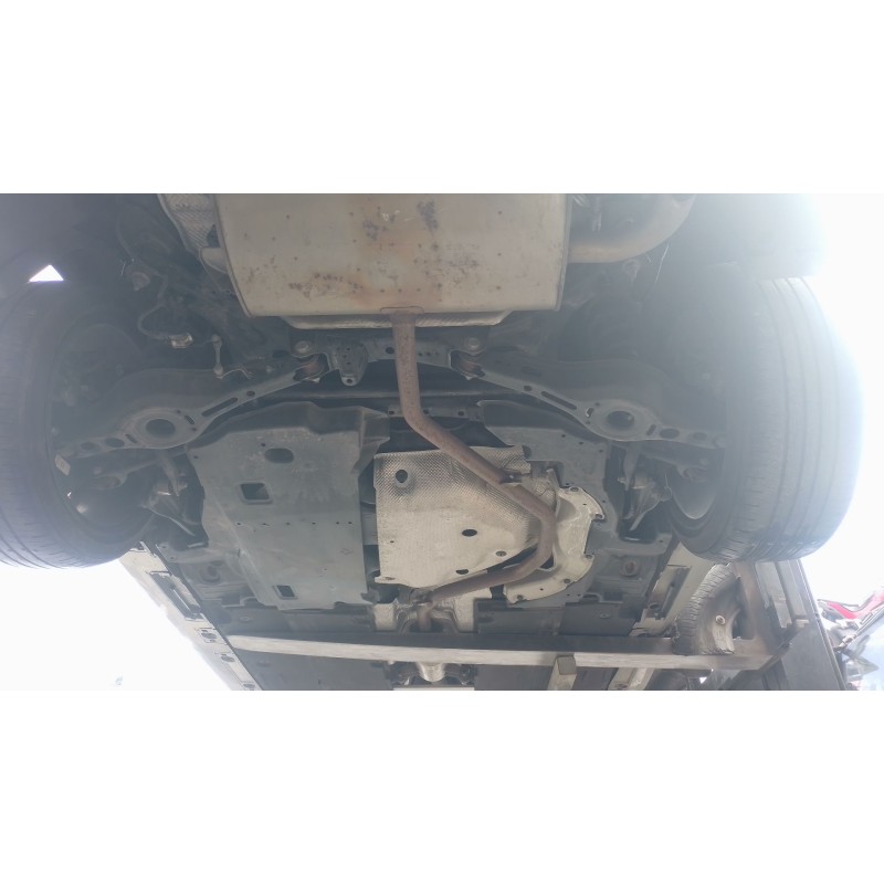 Recambio de puente trasero para toyota corolla hatchback (_e21_, _ea1_, _eh1_) 2.0 hybrid (mzeh12) referencia OEM IAM   