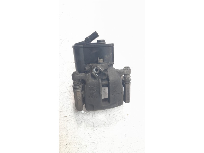 Recambio de pinza de freno trasera derecha para hyundai tucson (nx) klass 2wd referencia OEM IAM 58230N7600  