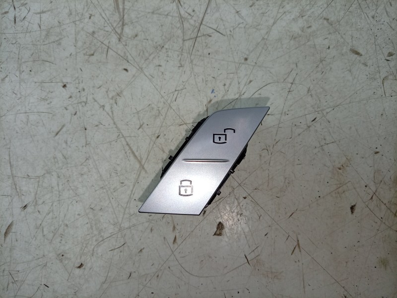 Recambio de interruptor para bmw 3 touring m3 competition xdrive referencia OEM IAM  5A9575701 