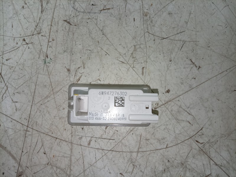 Recambio de luz interior para bmw 3 touring m3 competition xdrive referencia OEM IAM  6W947276302 