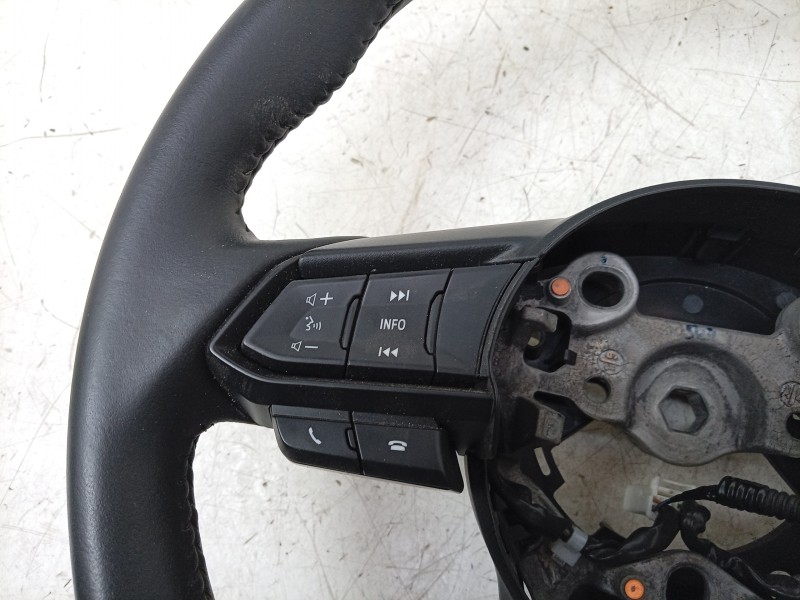 Recambio de volante para mazda 2 hatchback (dl, dj) 1.5 skyactiv-g referencia OEM IAM  K0273BB 