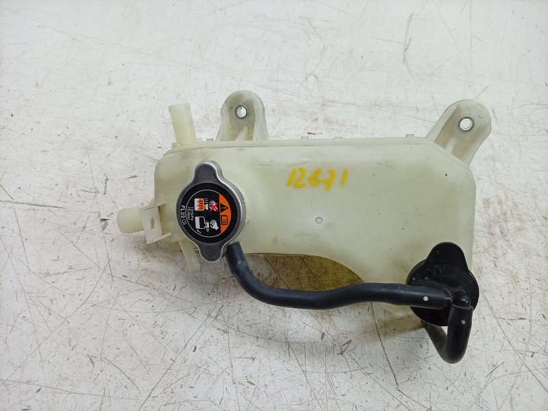 Recambio de deposito expansion para abarth 124 spider 1.4 (348) referencia OEM IAM A4051535X 6000615547 