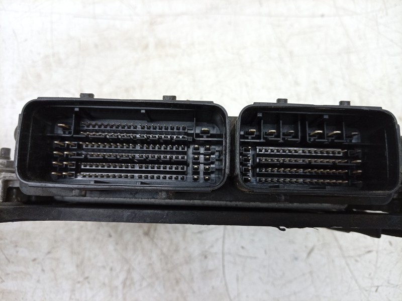Recambio de centralita motor uce para citroën c3 aircross ii (2r_, 2c_) 1.5 bluehdi 110 referencia OEM IAM 0281037200 9845780880