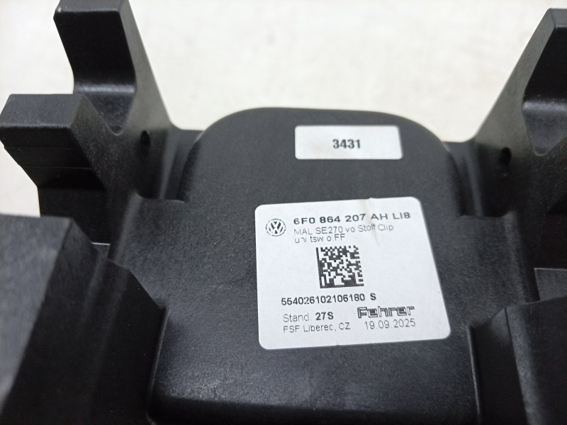 Recambio de apoyabrazos central para seat ibiza v (kj1, kjg) 1.0 tsi referencia OEM IAM  6F0864207AH 