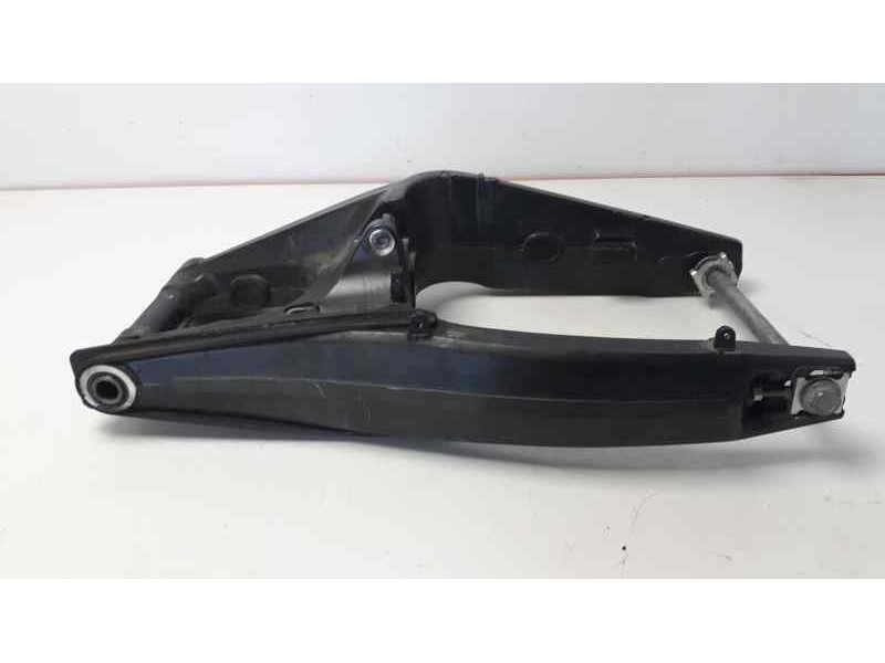 Recambio de puente trasero para honda cb 650f referencia OEM IAM 52200MJEG00  