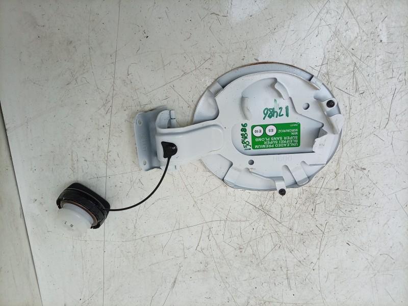 Recambio de tapa exterior combustible para mazda 2 hatchback (dl, dj) 1.5 skyactiv-g referencia OEM IAM  GS1D42280C 