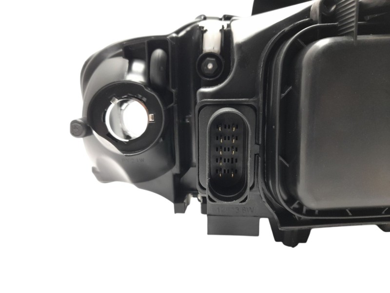 Recambio de faro izquierdo para audi a3 (8p1) 1.6 referencia OEM IAM  890941003A 10102131002/11122201/2020041/AD3204904/2755500