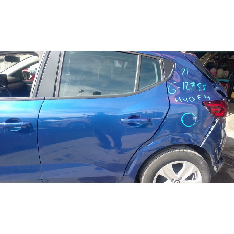 Recambio de puerta trasera izquierda para dacia sandero iii 1.0 tce 90 eco-g referencia OEM IAM   
