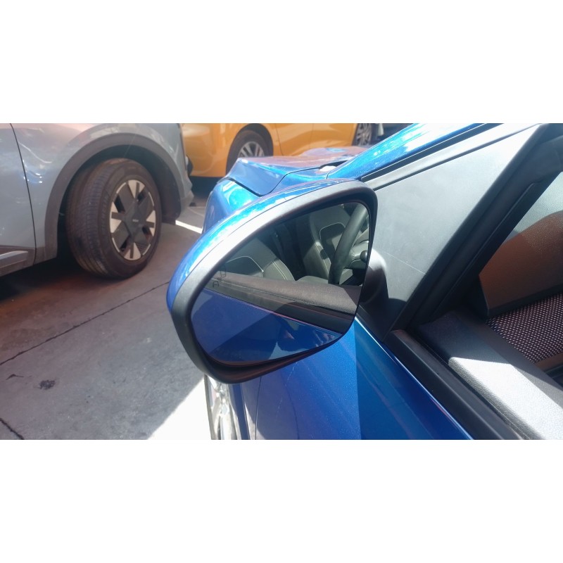 Recambio de retrovisor izquierdo para dacia sandero iii 1.0 tce 90 eco-g referencia OEM IAM   