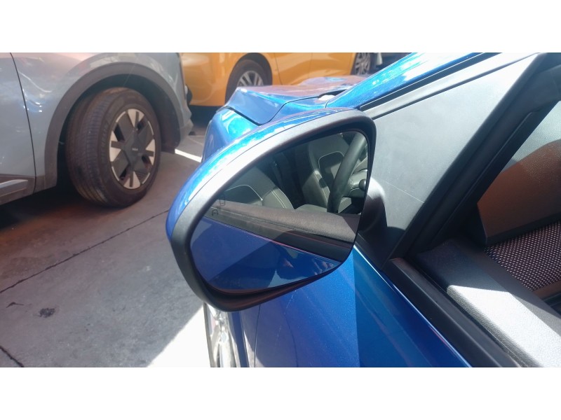 Recambio de retrovisor izquierdo para dacia sandero iii 1.0 tce 90 eco-g referencia OEM IAM   