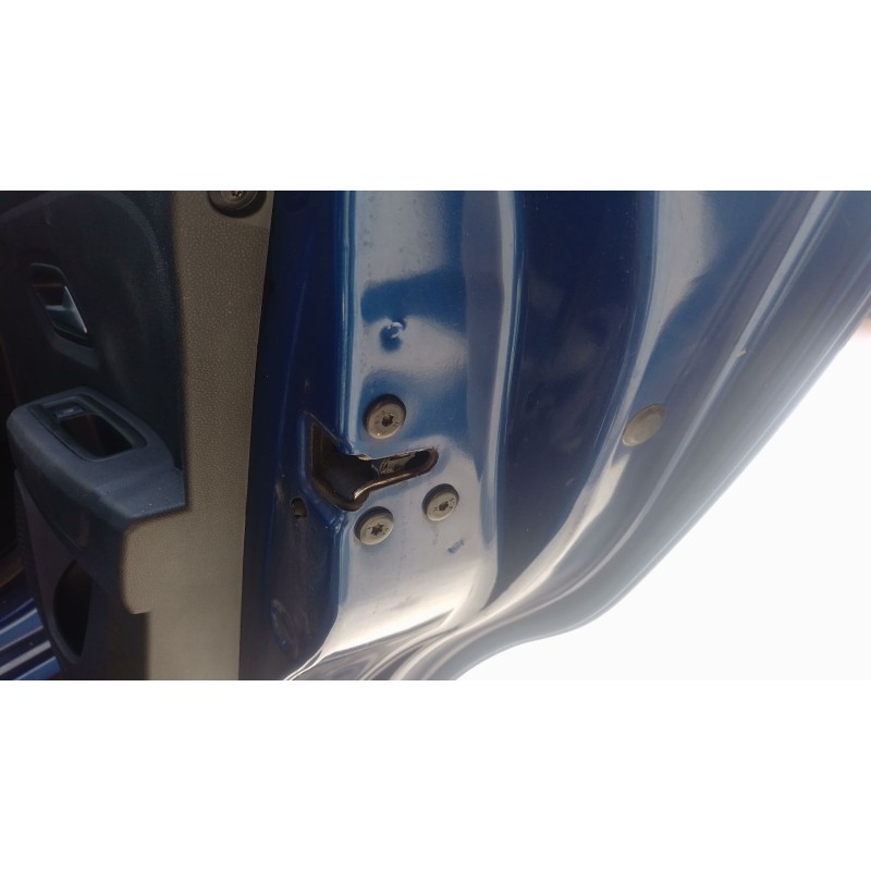 Recambio de cerradura puerta trasera derecha para dacia sandero iii 1.0 tce 90 eco-g referencia OEM IAM   