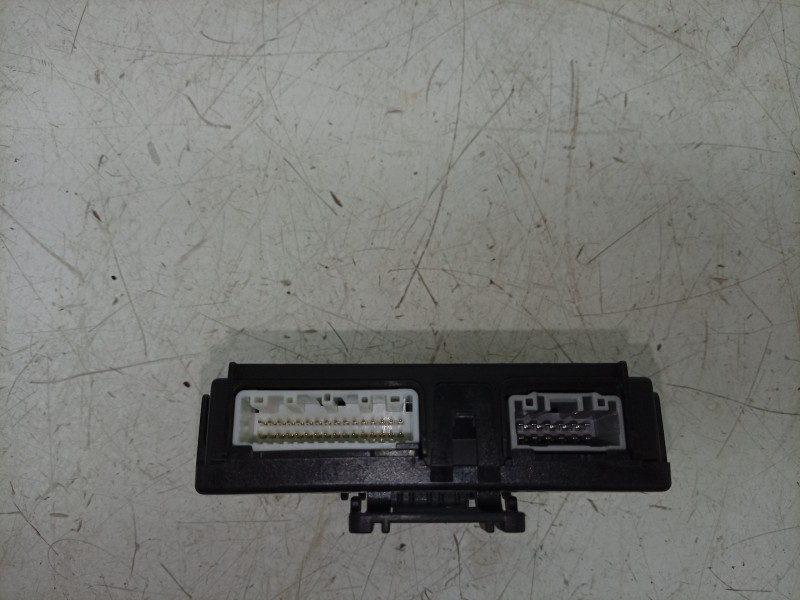 Recambio de modulo electronico para mazda 2 hatchback (dl, dj) 1.5 skyactiv-g referencia OEM IAM  D23N67560 