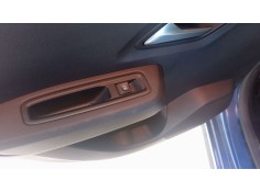 MANDO ELEVALUNAS TRASERO IZQUIERDO 254118439R 