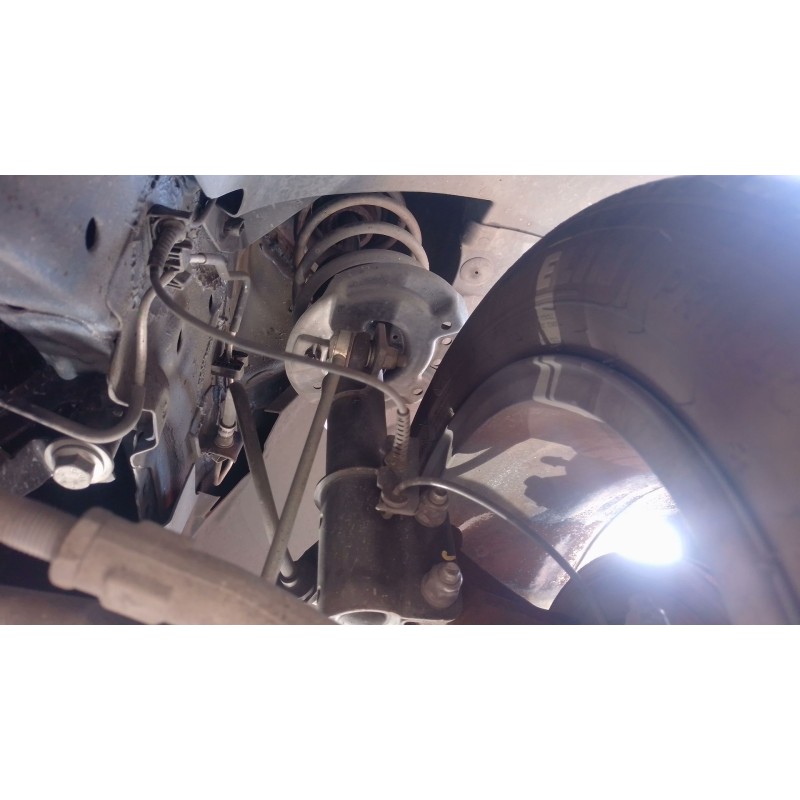 Recambio de amortiguador delantero derecho para dacia sandero iii 1.0 tce 90 eco-g referencia OEM IAM   