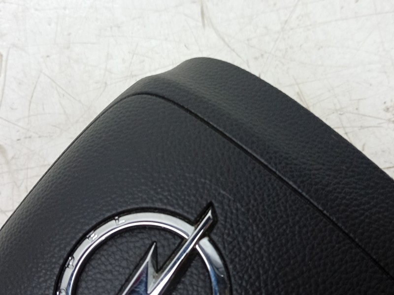 Recambio de airbag delantero izquierdo para opel insignia sports tourer edition referencia OEM IAM 608323500 13270401 