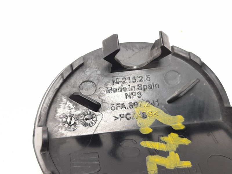 Recambio de molduras delanteras para seat leon (kl1, klg) 1.0 tsi referencia OEM IAM  5FA807241 