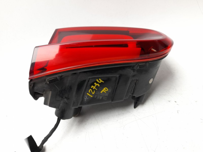 Recambio de piloto trasero derecho interior para citroën c5 aircross (ac_, aj_, ar_, a4_) 1.5 bluehdi 130 (acyhzj, acyhzr) refer