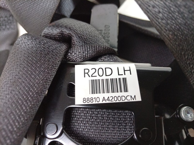 Recambio de cinturon seguridad delantero izquierdo para kia carens ( ) basic referencia OEM IAM 0589P1000543 88810A4200DCM 