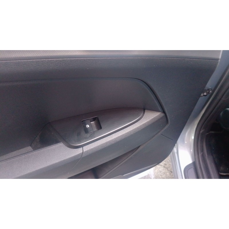 Recambio de mando elevalunas trasero izquierdo para kia sportage v (nq5) 1.6 tgdi hybrid awd referencia OEM IAM   