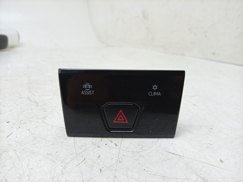 Recambio de warning para volkswagen golf viii (cd1, da1) 1.0 tsi referencia OEM IAM  5H0925200Q 