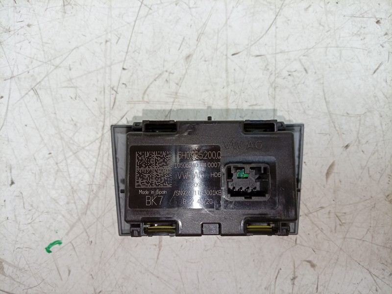 Recambio de warning para volkswagen golf viii (cd1, da1) 1.0 tsi referencia OEM IAM  5H0925200Q 
