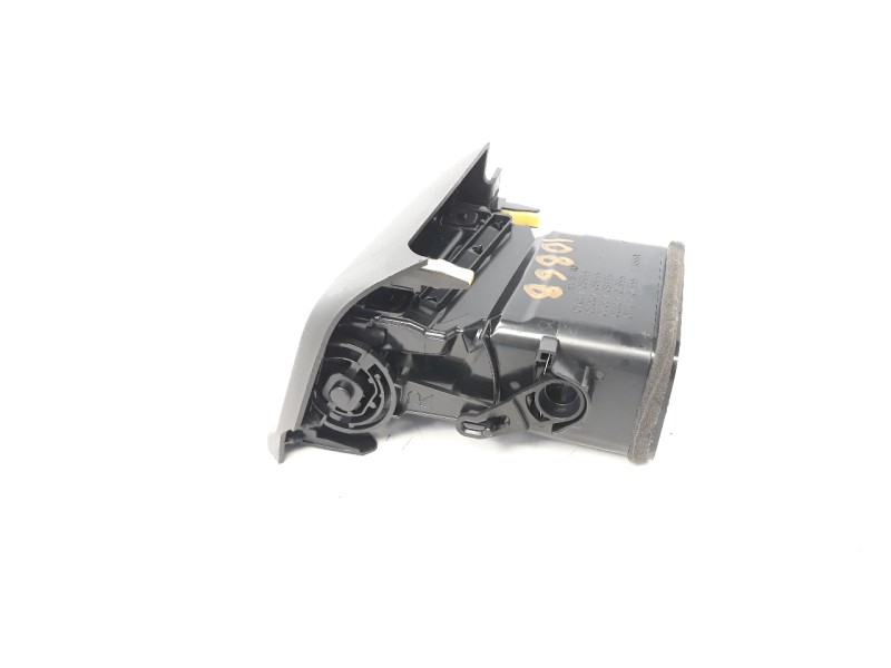Recambio de rejilla aireadora para toyota rav 4 referencia OEM IAM 5567042170  