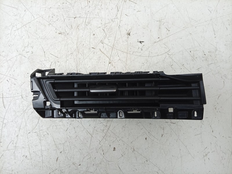 Recambio de aireador izquierdo para volkswagen golf viii (cd1, da1) 1.0 tsi referencia OEM IAM  5H1858711 