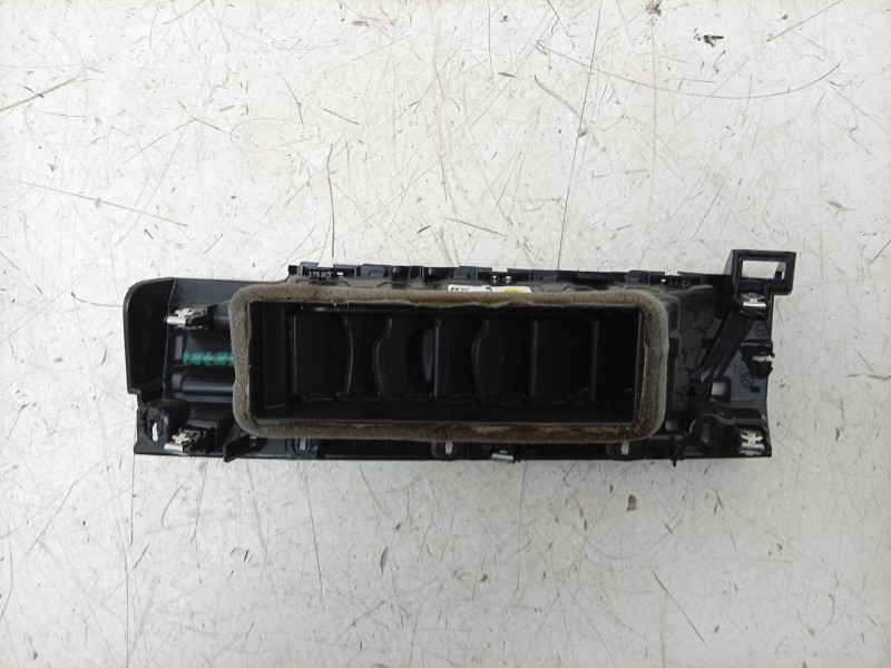 Recambio de aireador izquierdo para volkswagen golf viii (cd1, da1) 1.0 tsi referencia OEM IAM  5H1858711 