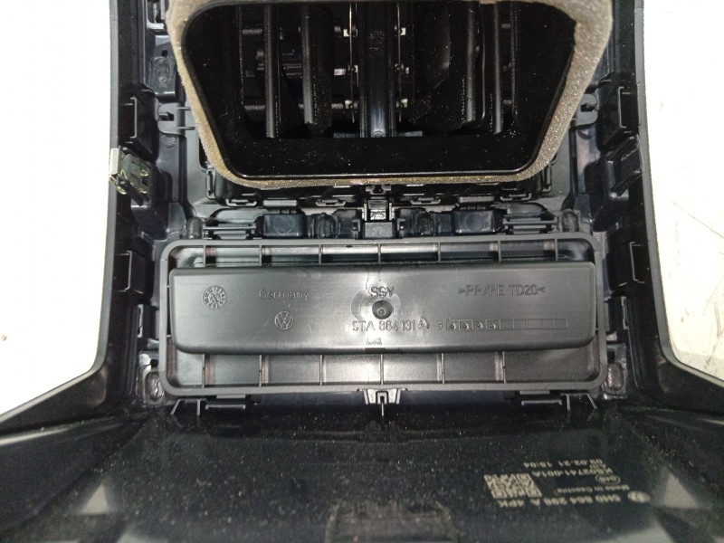 Recambio de rejilla aireadora para volkswagen golf viii (cd1, da1) 1.0 tsi referencia OEM IAM  5H08192039 